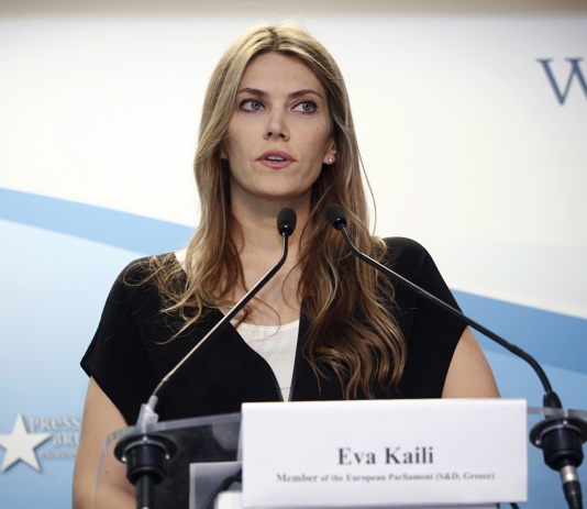 Ελλάδα.  Σύγκρουση για την υπόθεση Καϊλή, ο σοσιαλιστής που άρεσε στη δεξιά